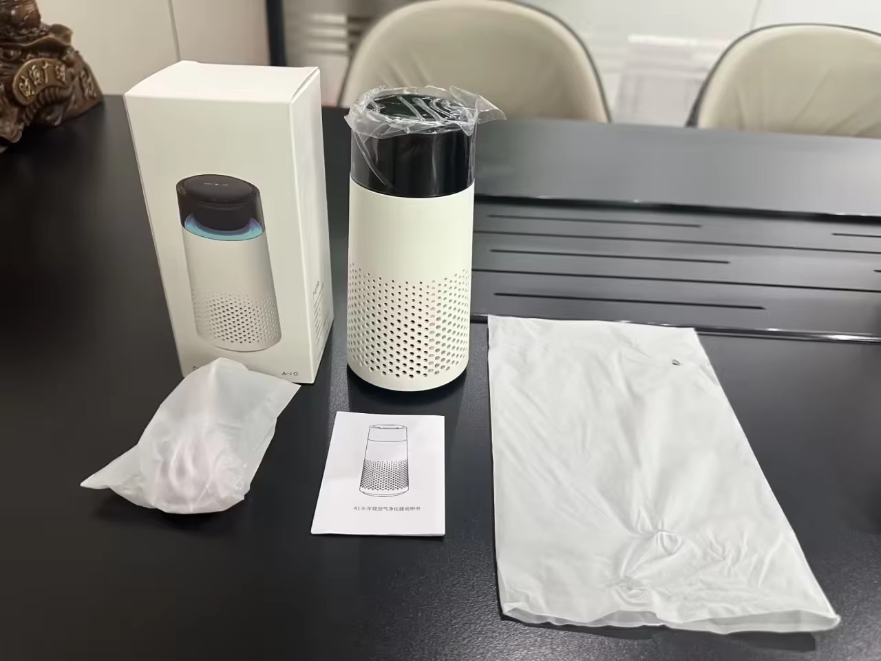 Yminigo A10 Car Air Purifier – H12 Filter with Negative Ion, UV & 7-Color LED Light - Image 5